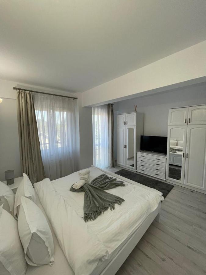 Deny'S Apartament جورا هومورولوي المظهر الخارجي الصورة